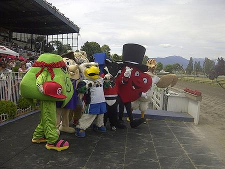 3rd Annual Variety Mascot Race (9)